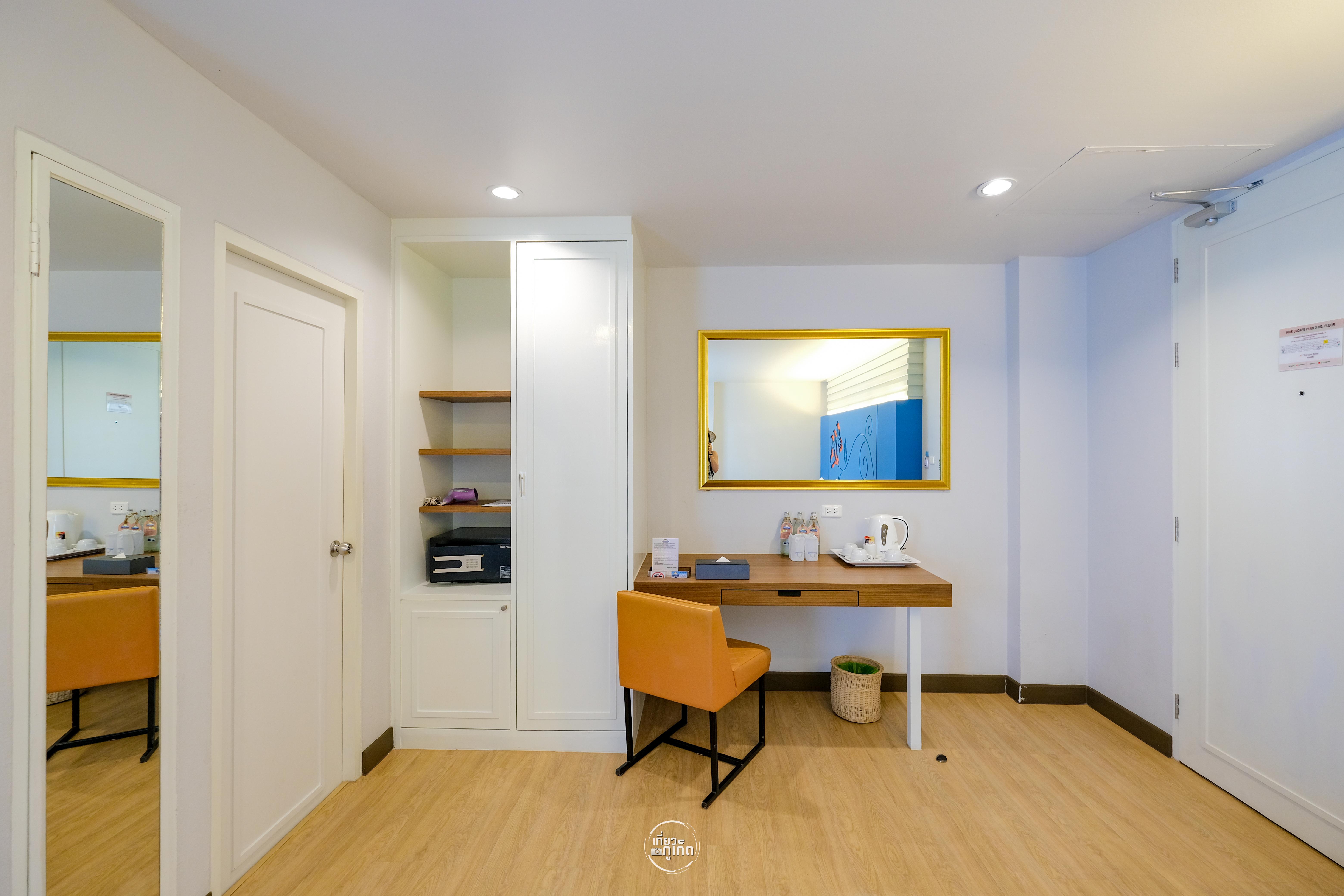 Days Inn By Wyndham Patong Beach Екстериор снимка