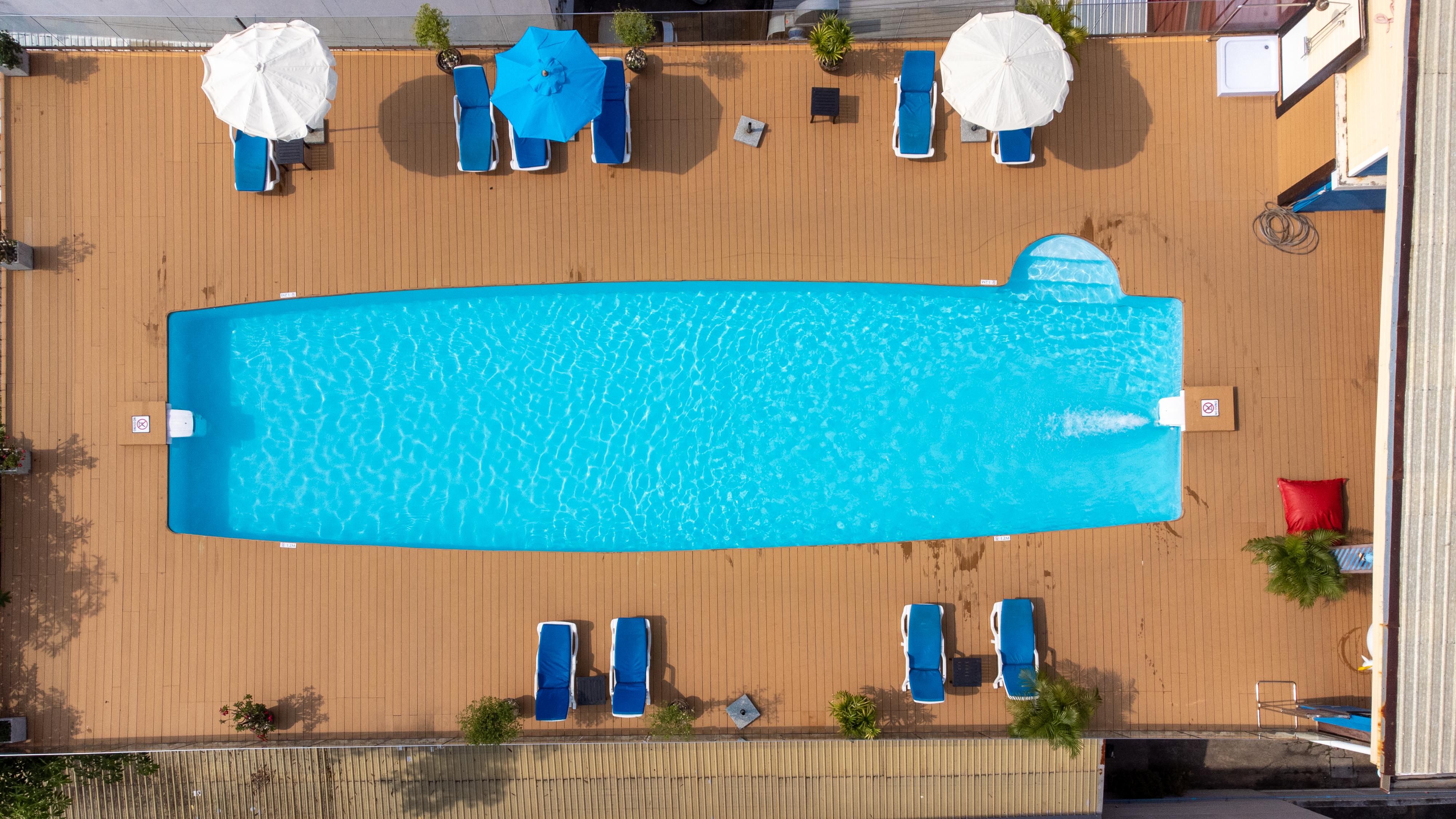 Days Inn By Wyndham Patong Beach Екстериор снимка