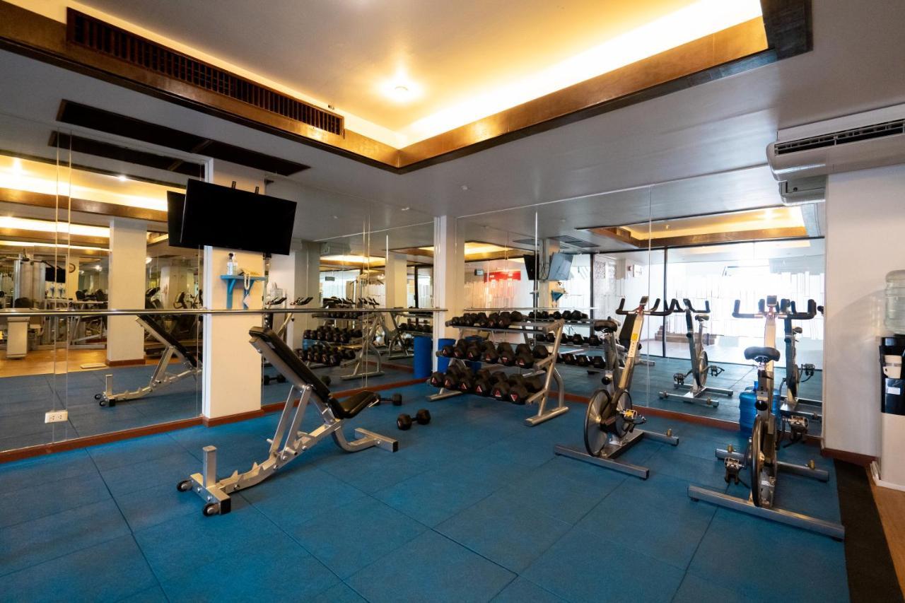 Days Inn By Wyndham Patong Beach Екстериор снимка