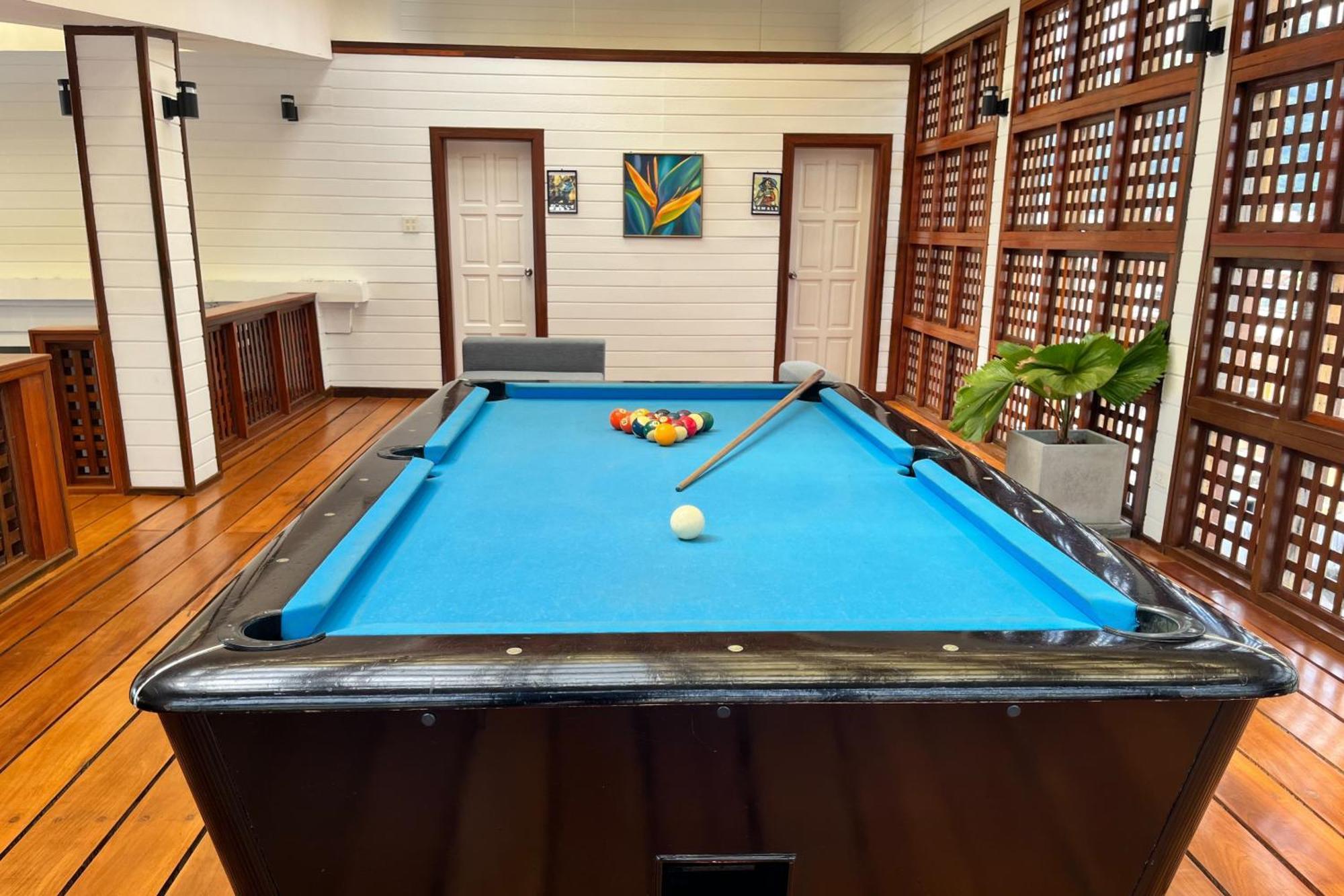 Days Inn By Wyndham Patong Beach Екстериор снимка